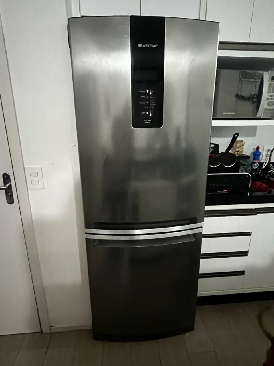 Vendo Geladeira 