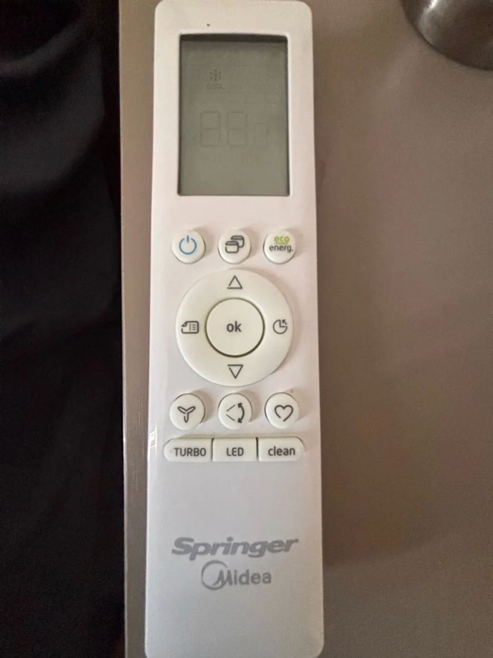 Ar-condicionado Split Midea 12000 BTUs Inverter  - Foto 4