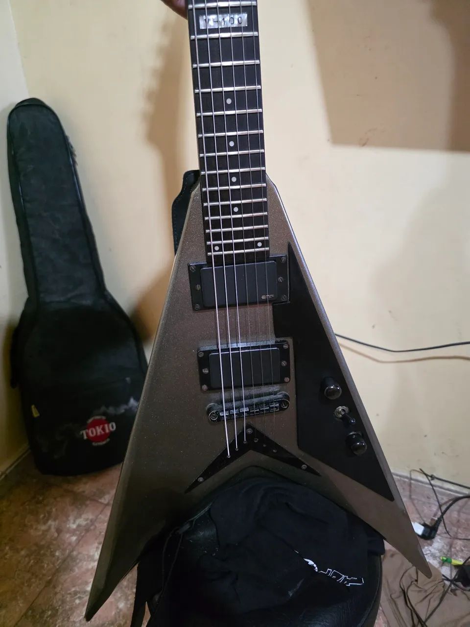 Guitarra flying v  - Foto 4