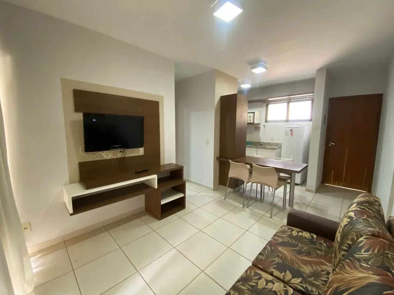 Apartamento de 01 Quarto para Aluguel de Temporada no Aldeia do Lago em Caldas Novas GO - Foto 3