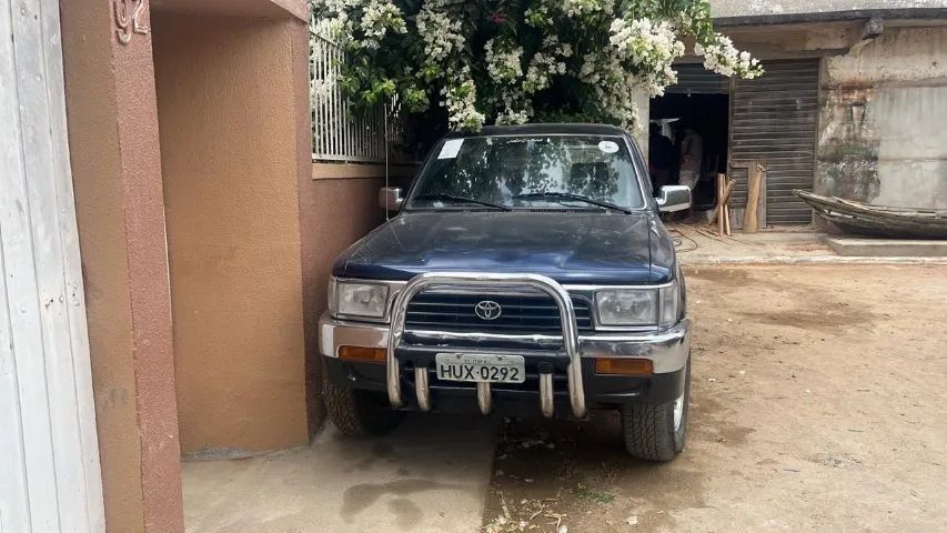 Carro Hilux 95 - Foto 4