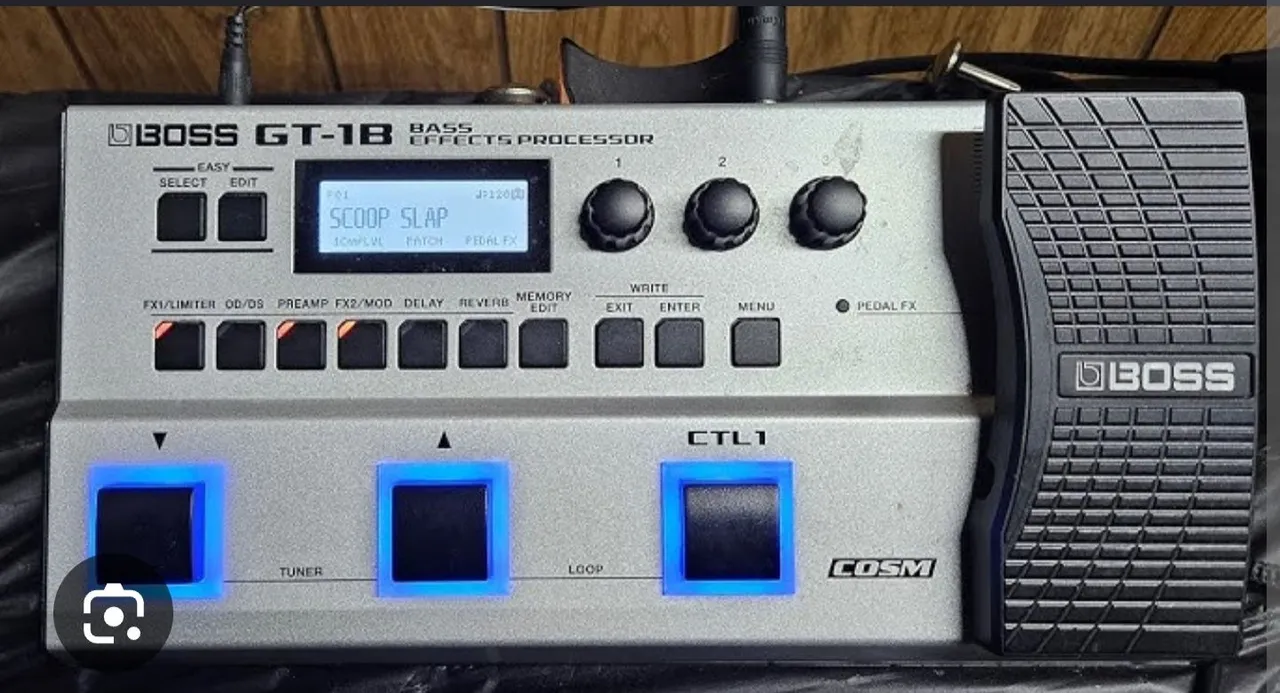 Boss GX-1B - Nova Pedaleira da Boss - Instrumentos musicais