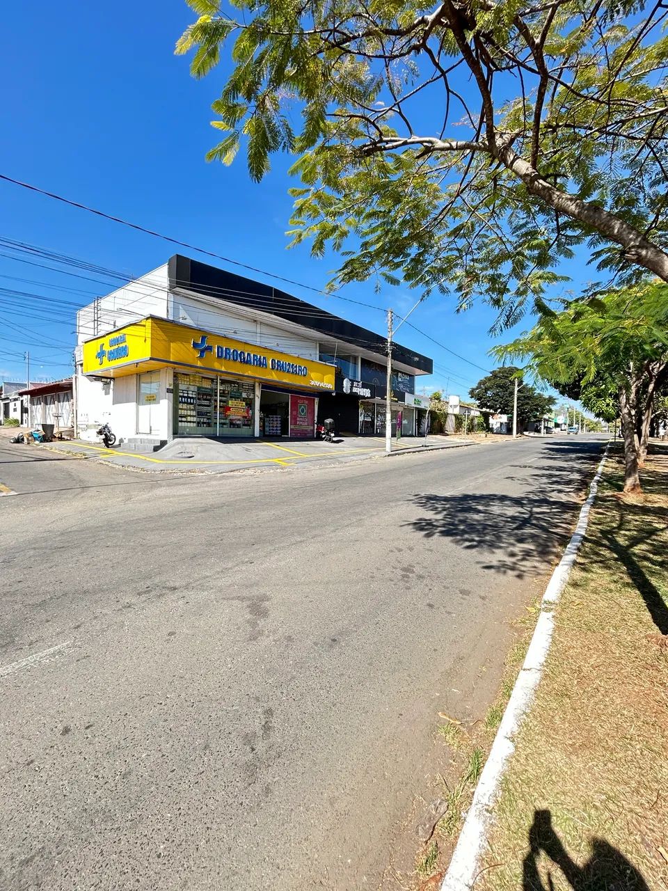 Sala Comercial 55m² - Pé Direito 6m no conjunto Riviera em Goiânia  - Foto 2