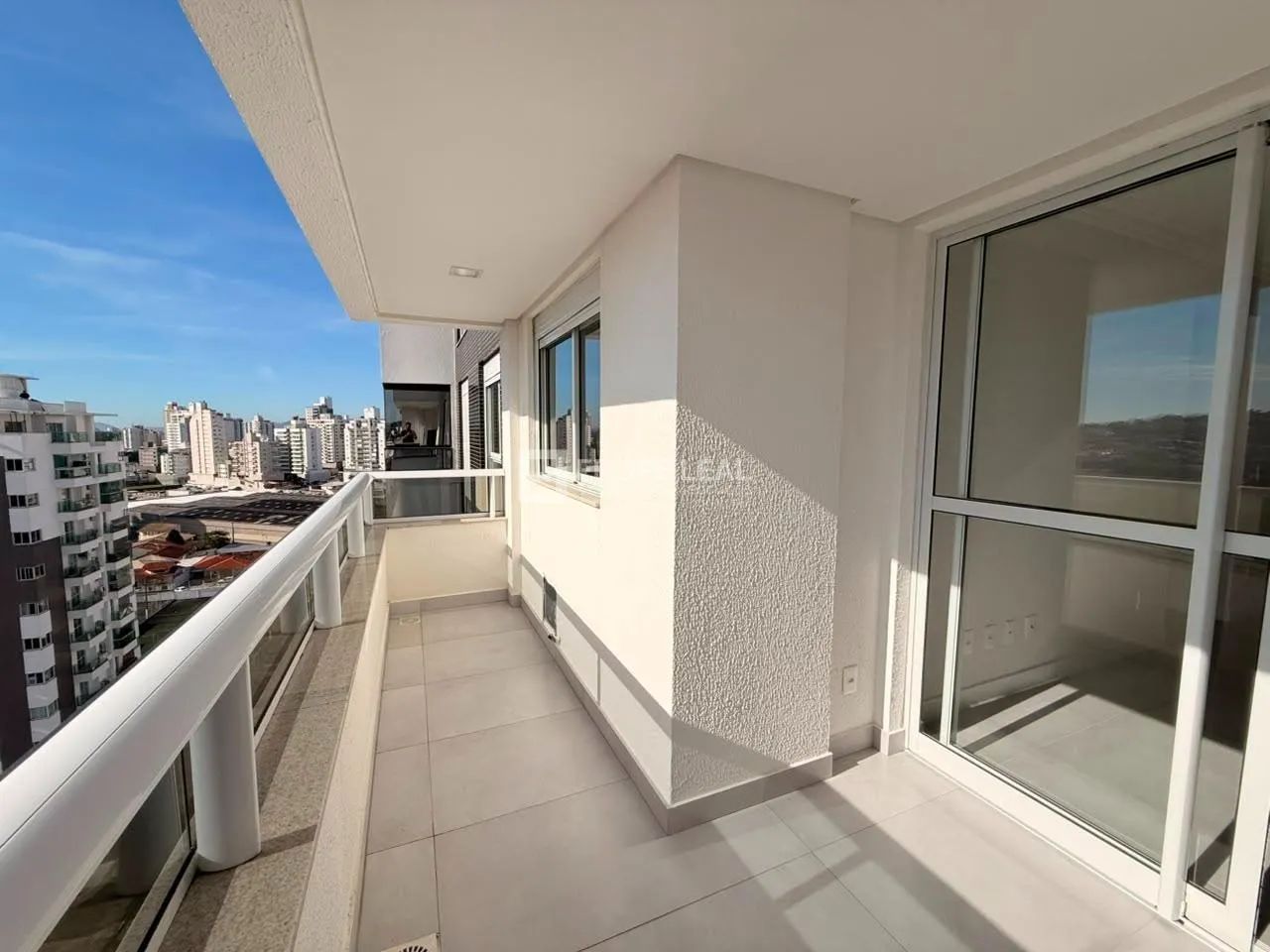 Apartamento em Kobrasol - São José - Foto 4