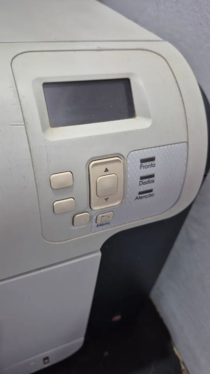 Impressora HP Color LaserJet CP3525dn - Foto 5