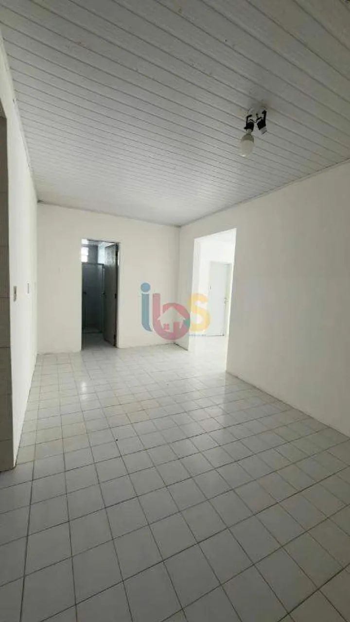 Vendo Casa no Bairro Teresópolis - Foto 4