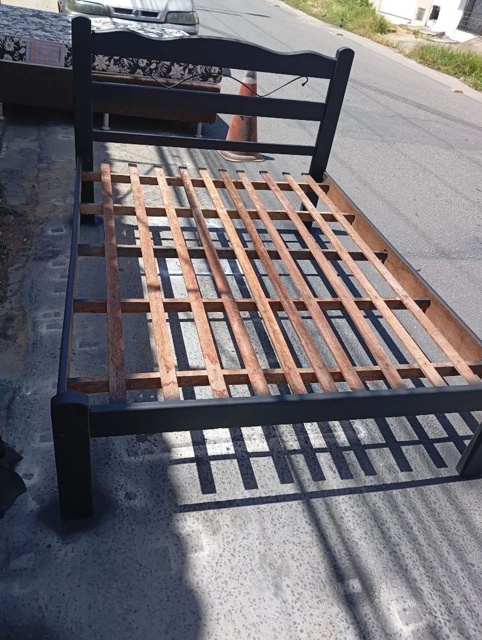 Cama de casal reformada 00 - Foto 2
