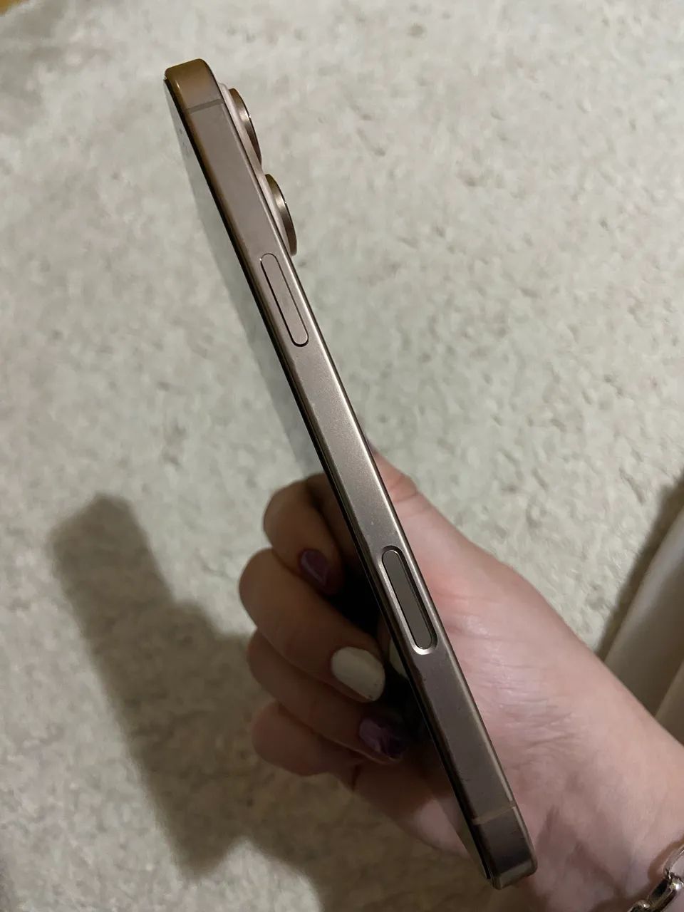 Iphone 16 Pro Max 256Gb Titânio Deserto  - Foto 3