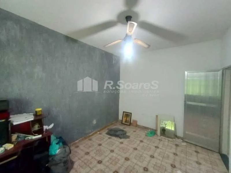 Casa de rua : / Residencial / Campinho