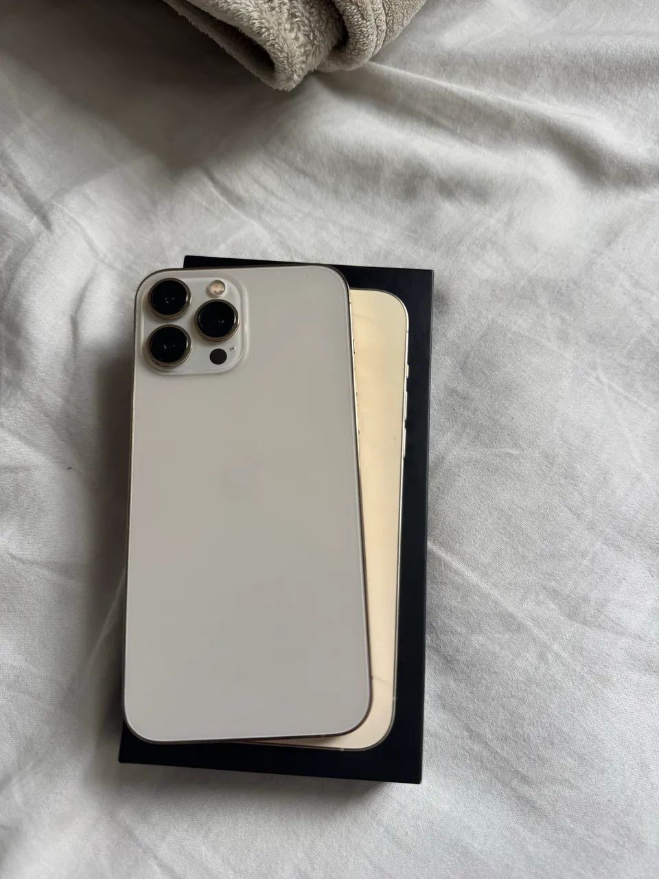IPhone 13 Pro Max 83% de bateria 