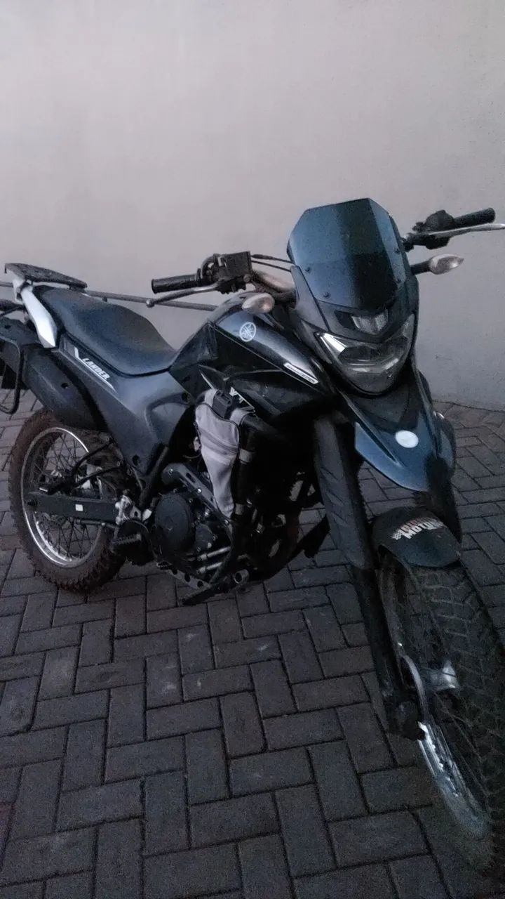 XTZ 250 Lander