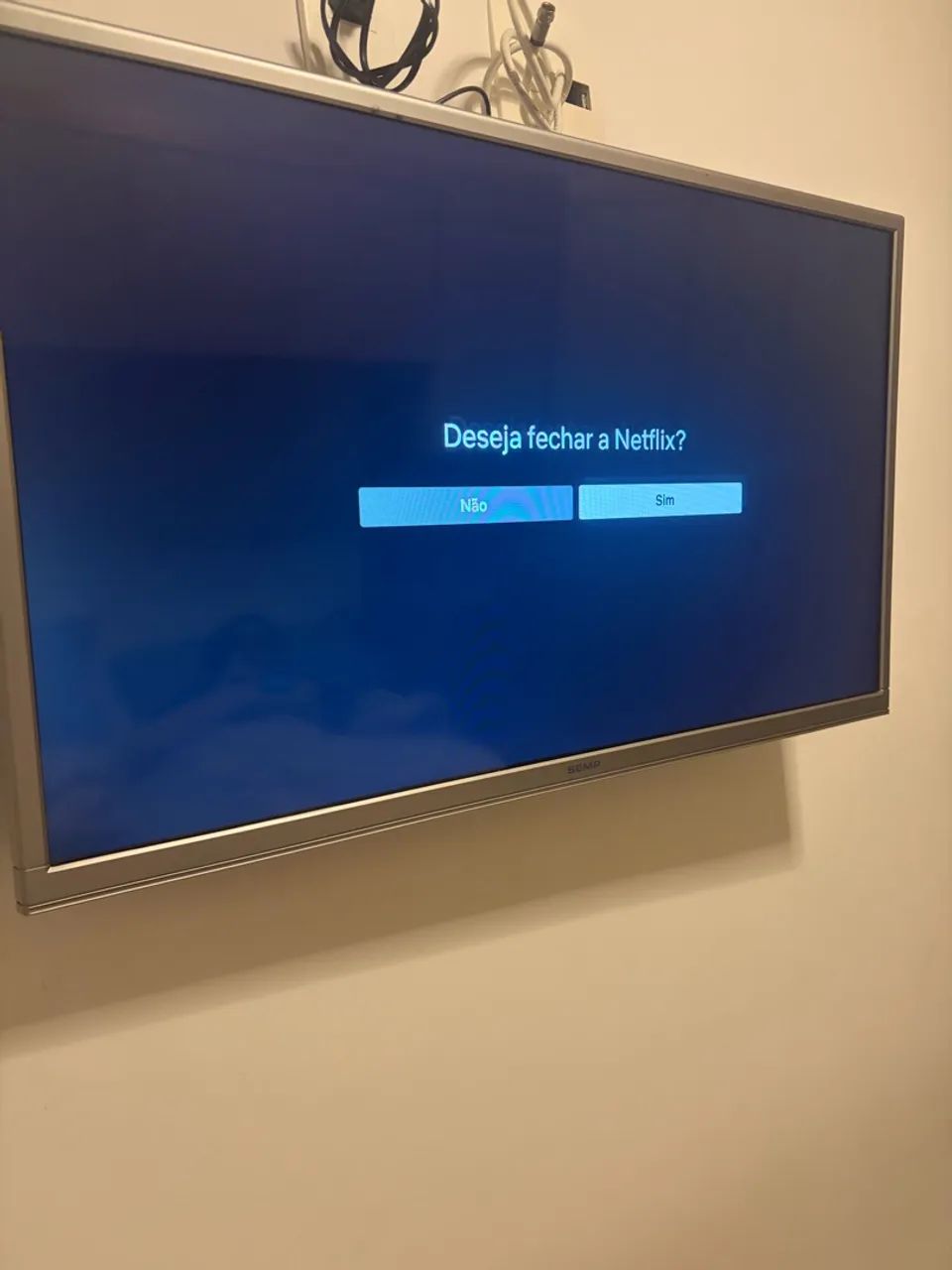 A Smart TV Semp Toshiba de 32 polegadas - Foto 4