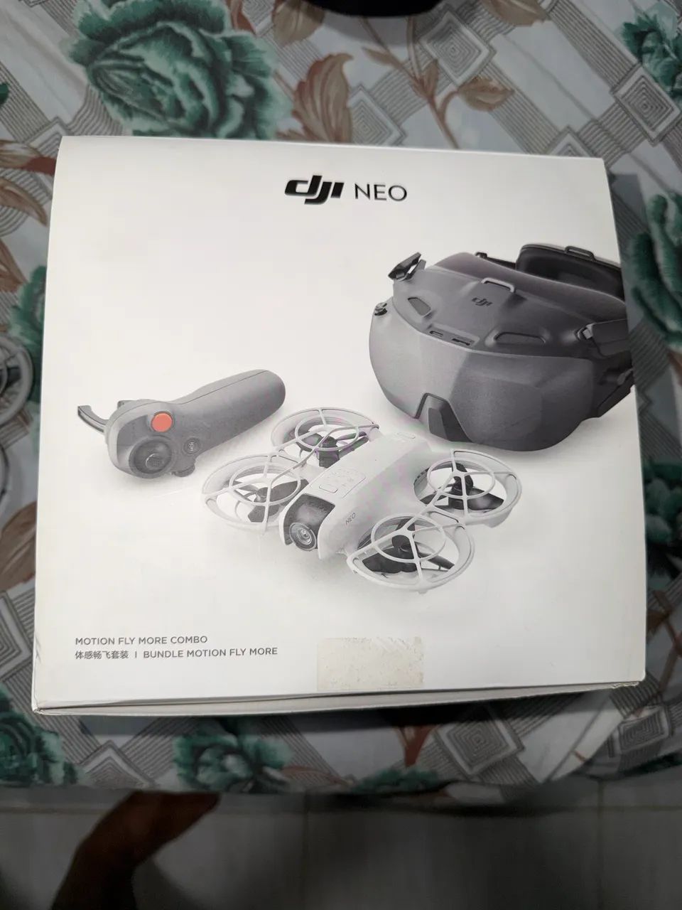 Drone Dji Neo Motion Fly More Combo Goggles N3 + Motion 3 Cor Branco - Foto 2