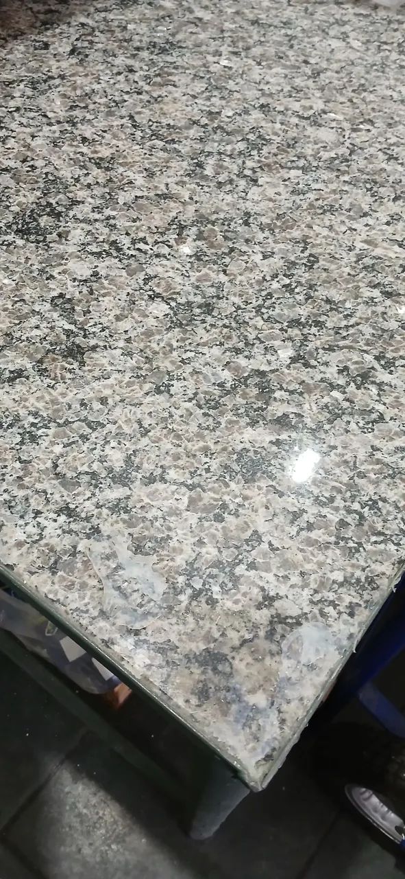 Mesa granito