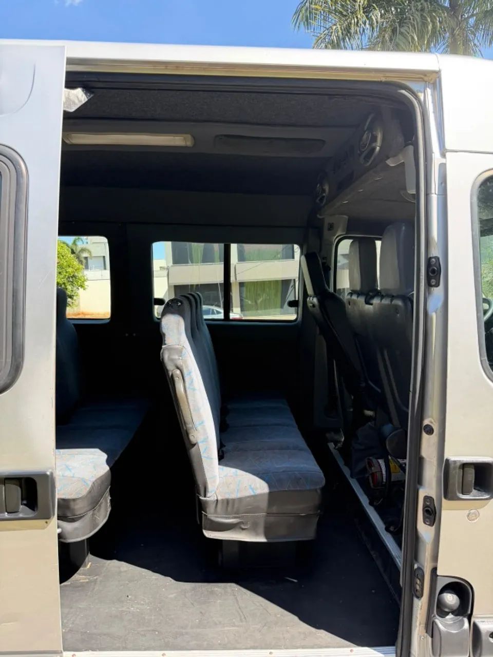 Renault Master 2.3 DCI STD Medio Esco. 20L Dies. 2013 - Foto 4