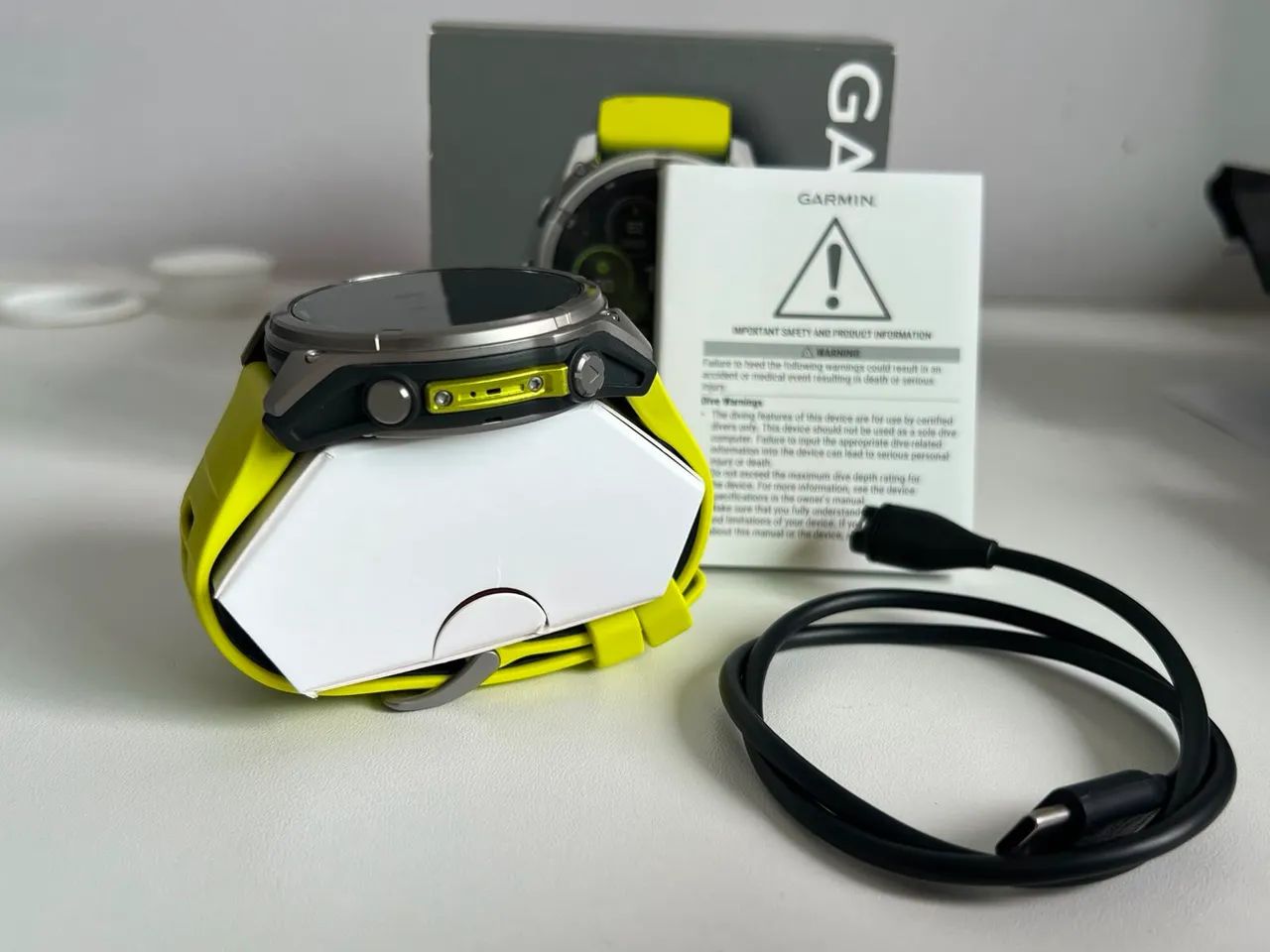 Relógio Garmin Fenix 8 51mm Solar Safira- c/ Nota Fiscal - Usado