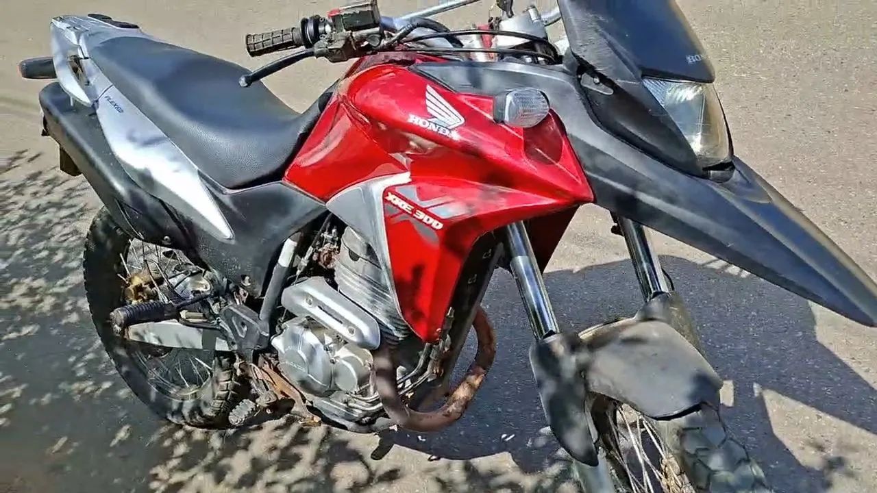 Honda XRE 300 2015 - Foto 2