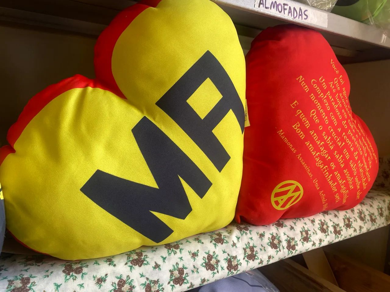 Almofadas Coração Banda Mamonas