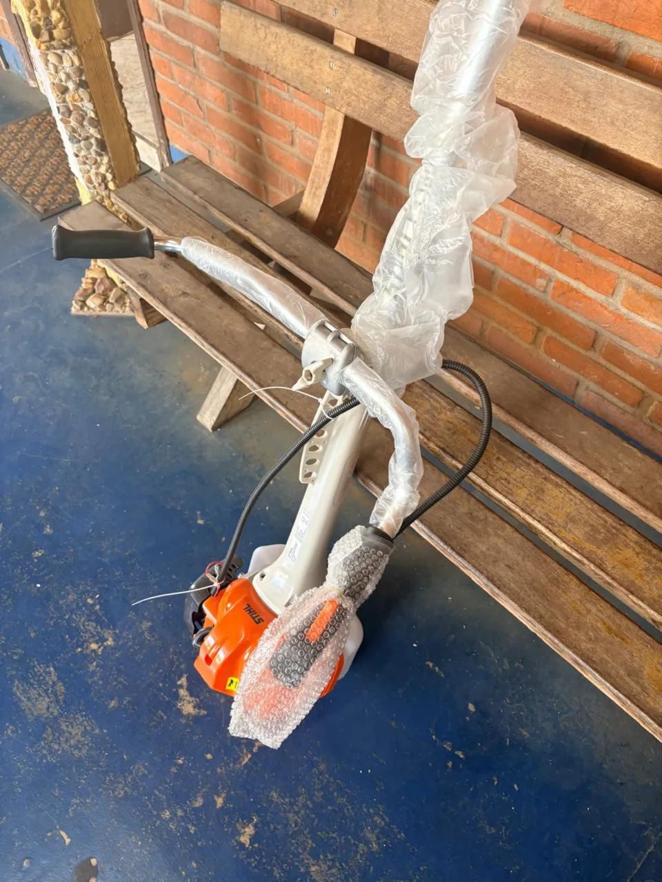 ROÇADEIRA STIHL FS 80 -NOVA