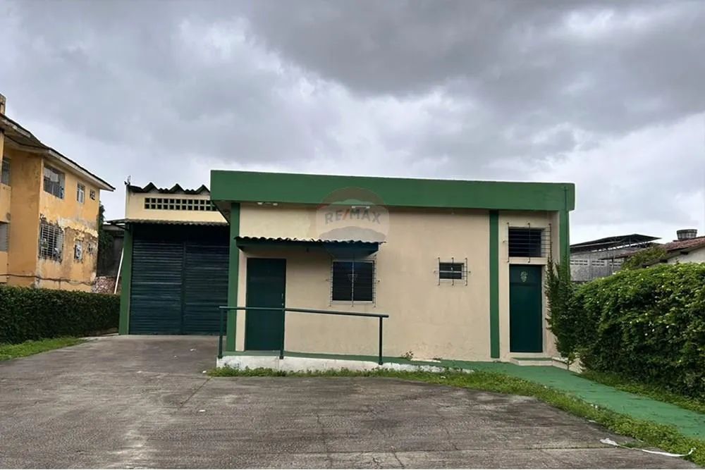 Alugo Galpão de 363m² na Várzea - Foto 2