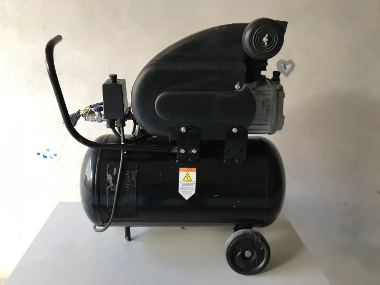 Compressor de ar schuz 25 litro 8,6 pés! - Foto 2