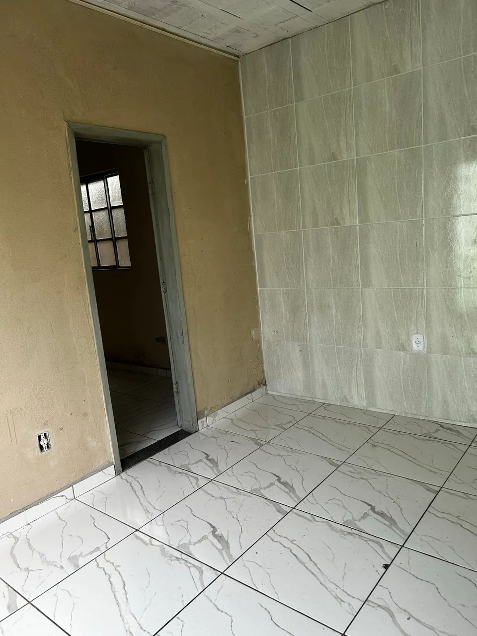 Casa 2 quartos para alugar no Monte Castelo - R$ 1.100 - Foto 2