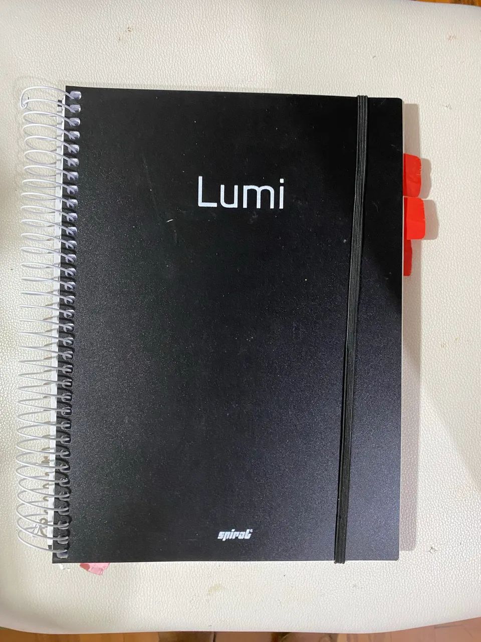 Caderno usado com 175 folhas em branco ( usadas foram retiradas )