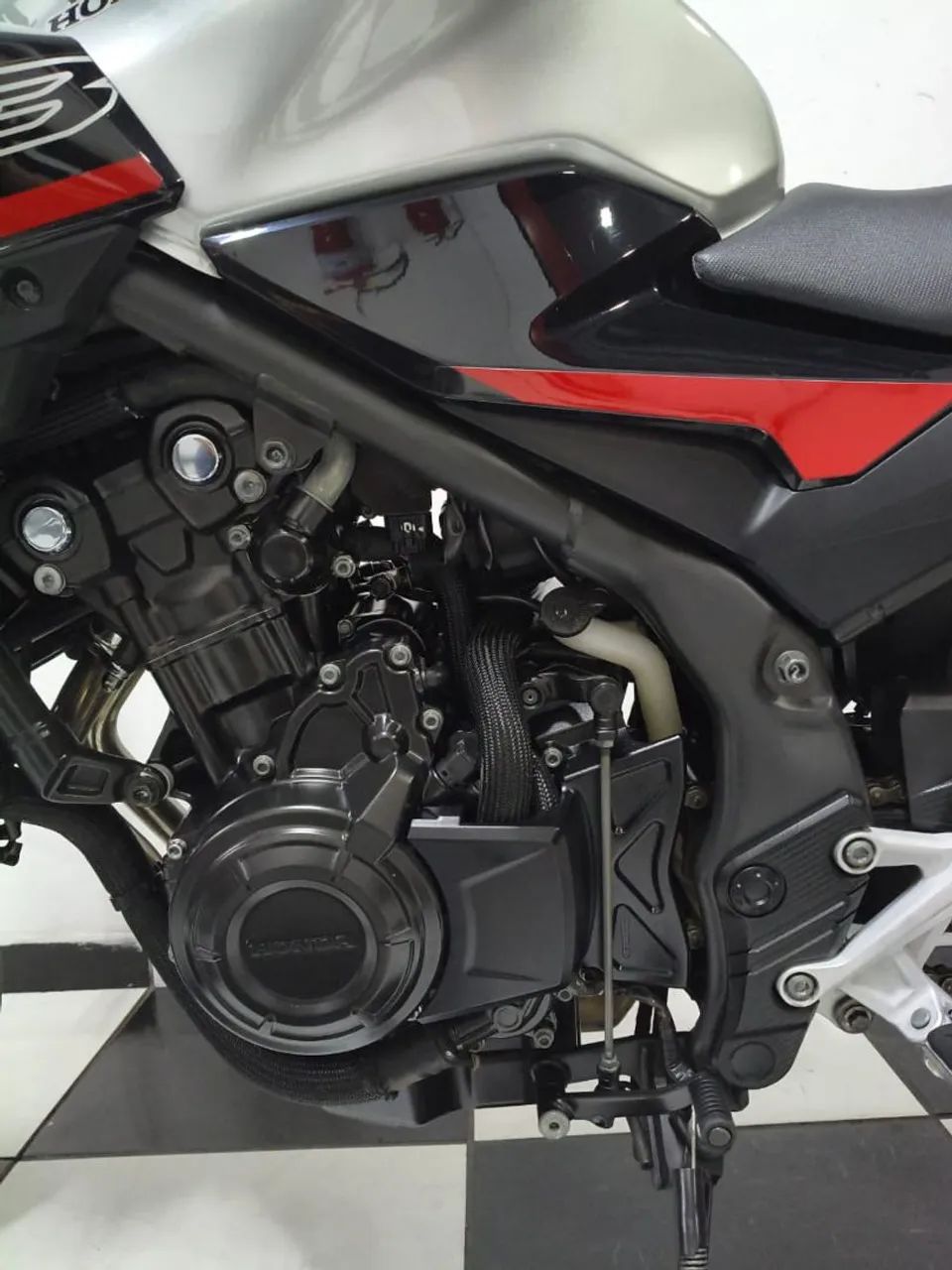 CB 500F 2020 - Foto 3