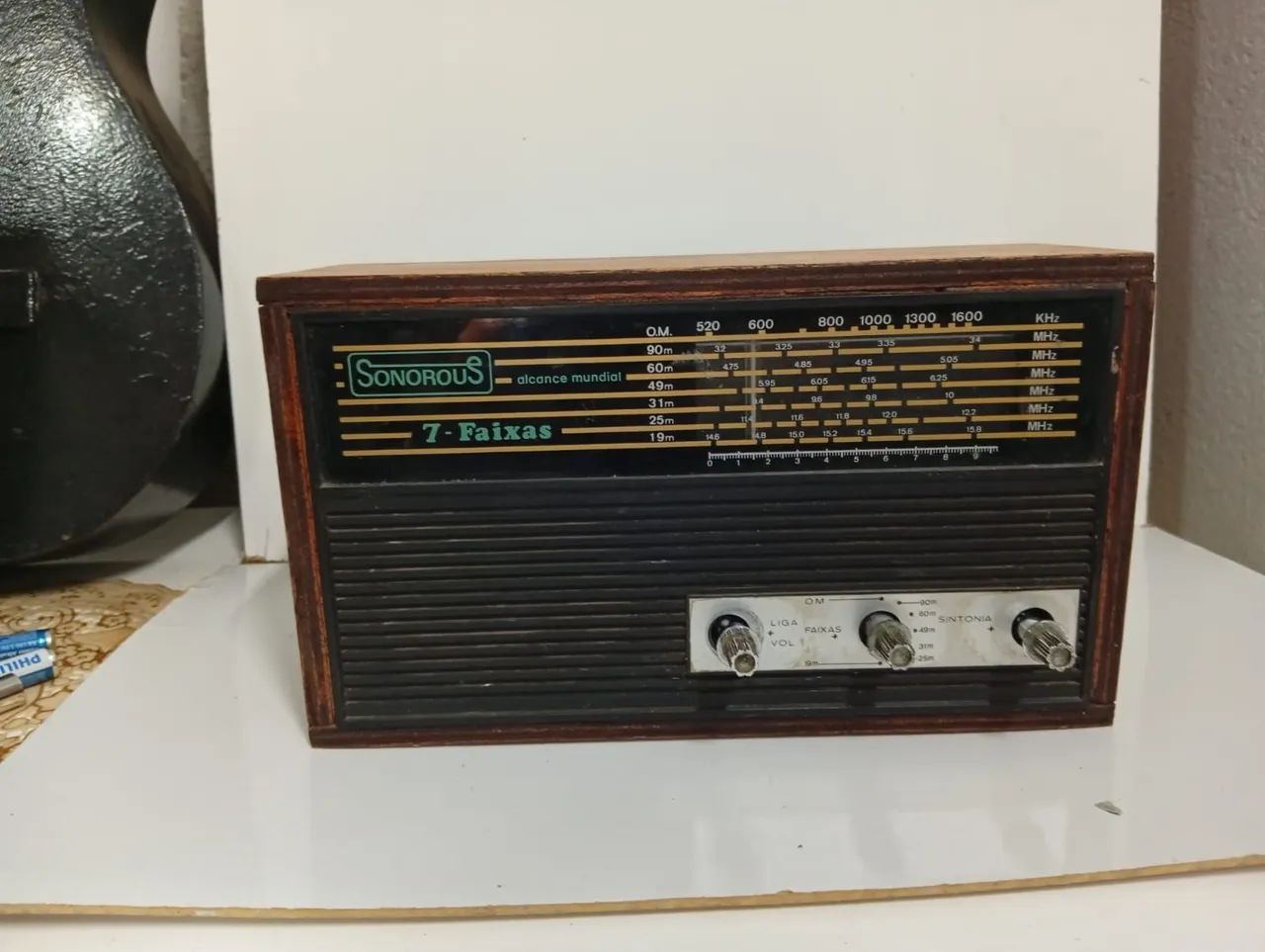 Rádio antigo Sonorous