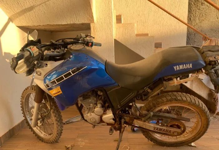 Moto com avarias devido uma queda  - Foto 3