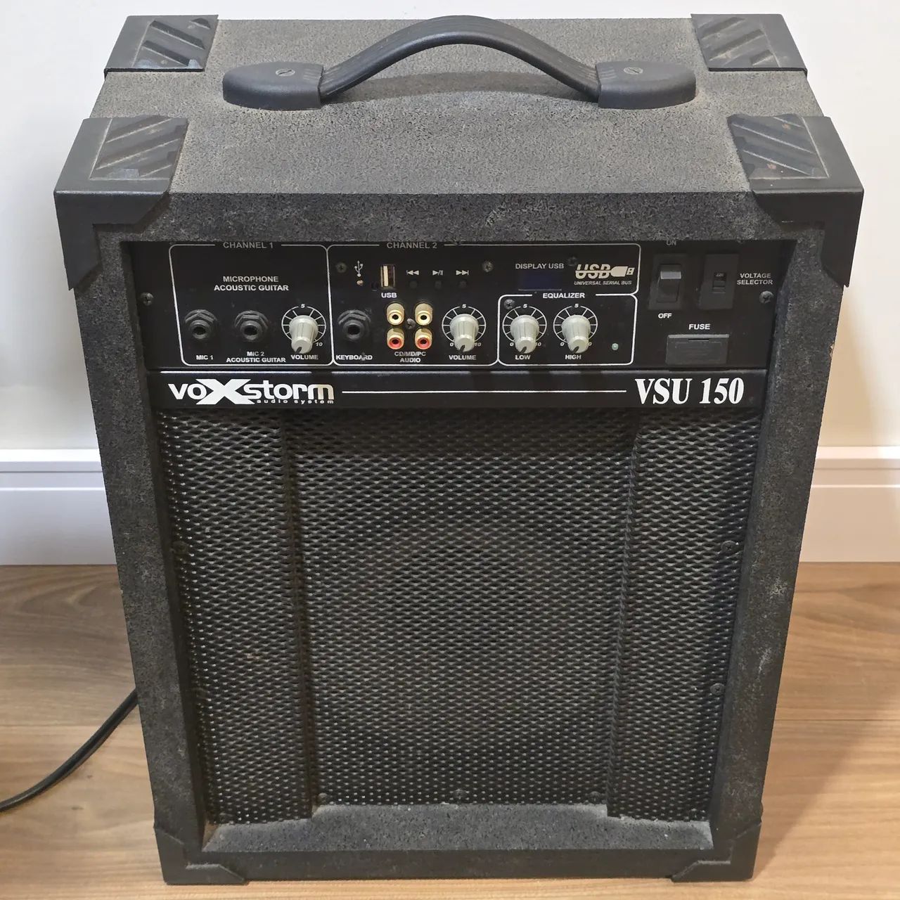 Caixa amplificada Vox Storm VSU150 Guitarra Microfone com USB