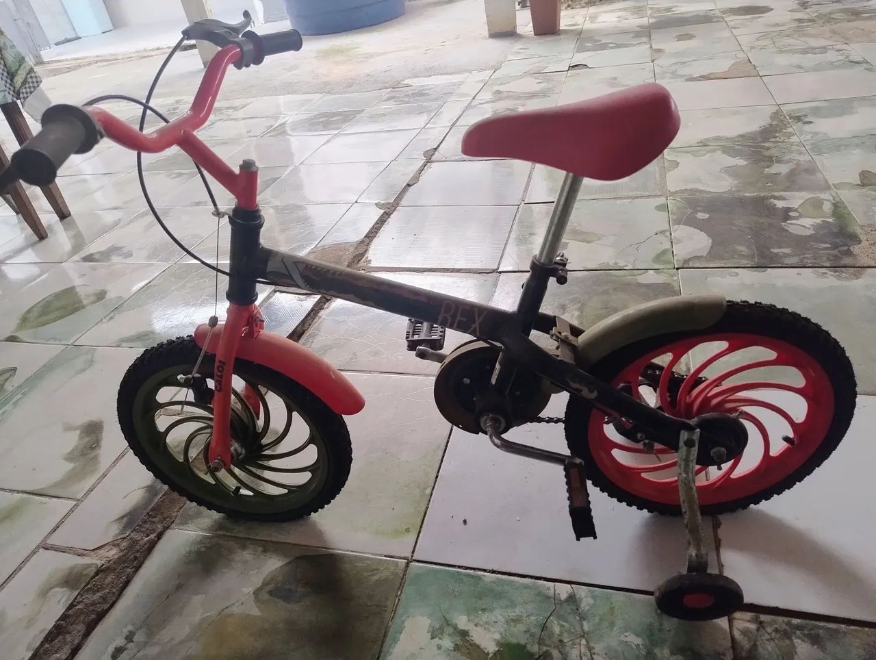 Vende se - Foto 3