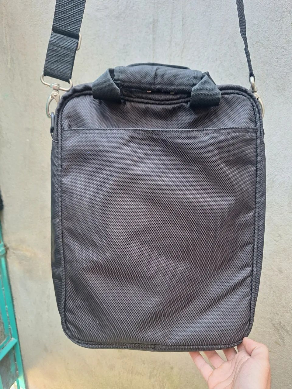 Bolsa Carteiro Oakley - Foto 3