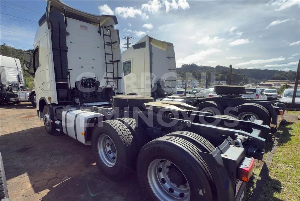 VOLVO FH 460 6X2T GLOBETROTTER 2021/2022 - Foto 5