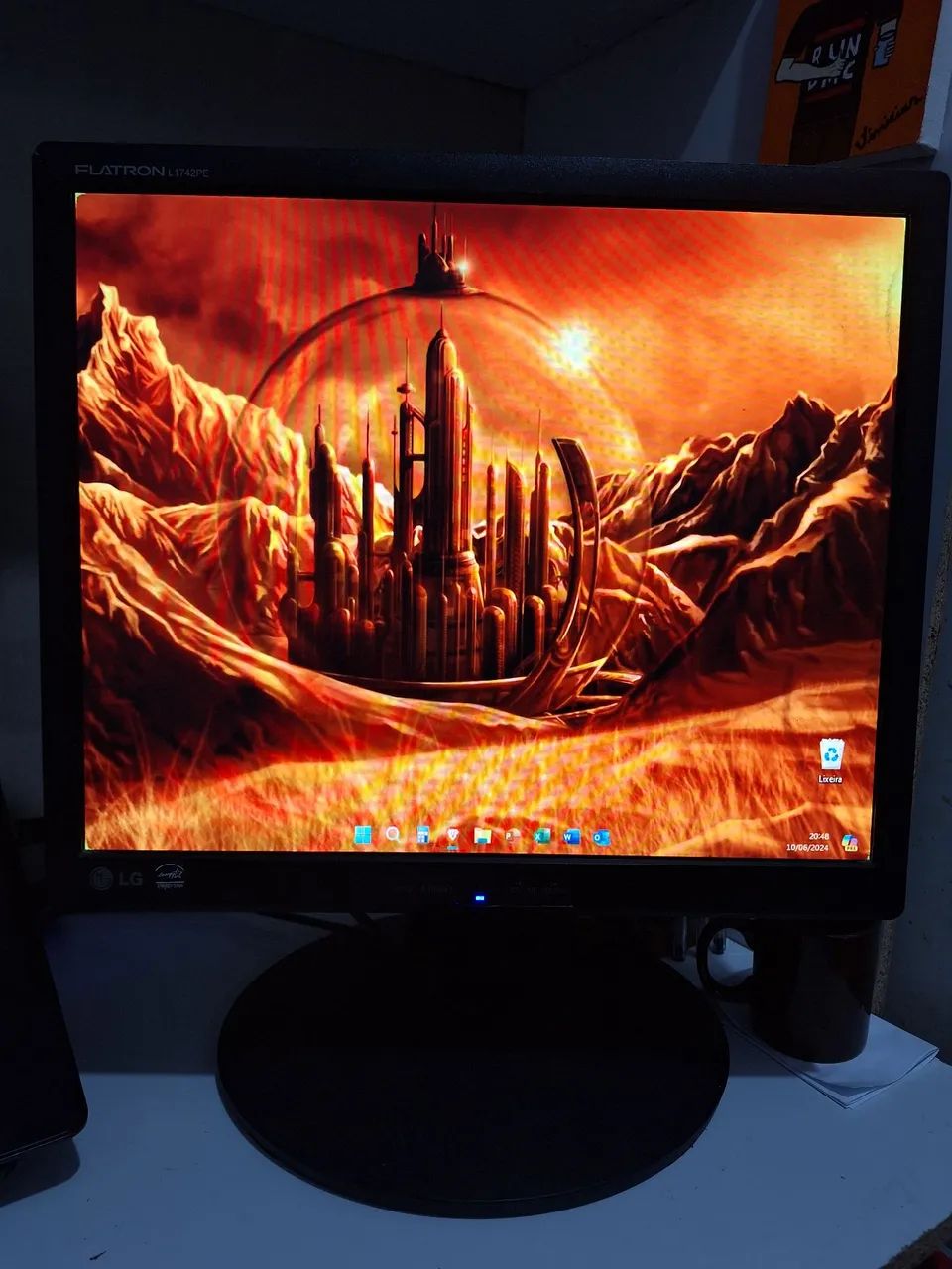 Monitor 17 polegadas