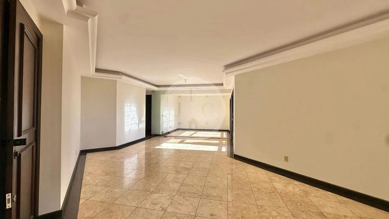 Apartamento com 3 Quartos para Alugar, 173 m² - Centro - Foto 2