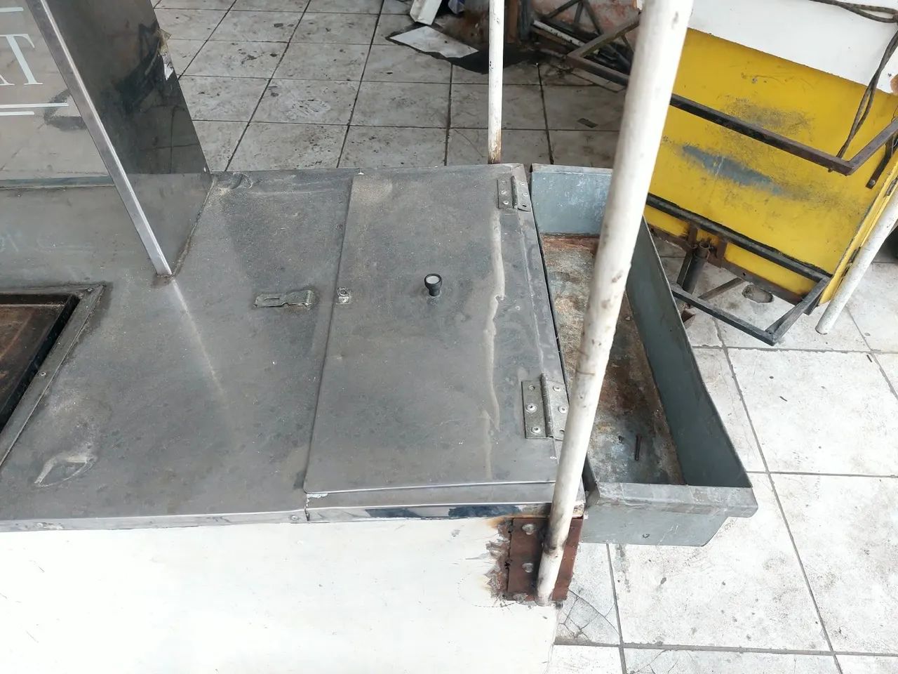 Vende-se carrinho de lanche - Foto 4
