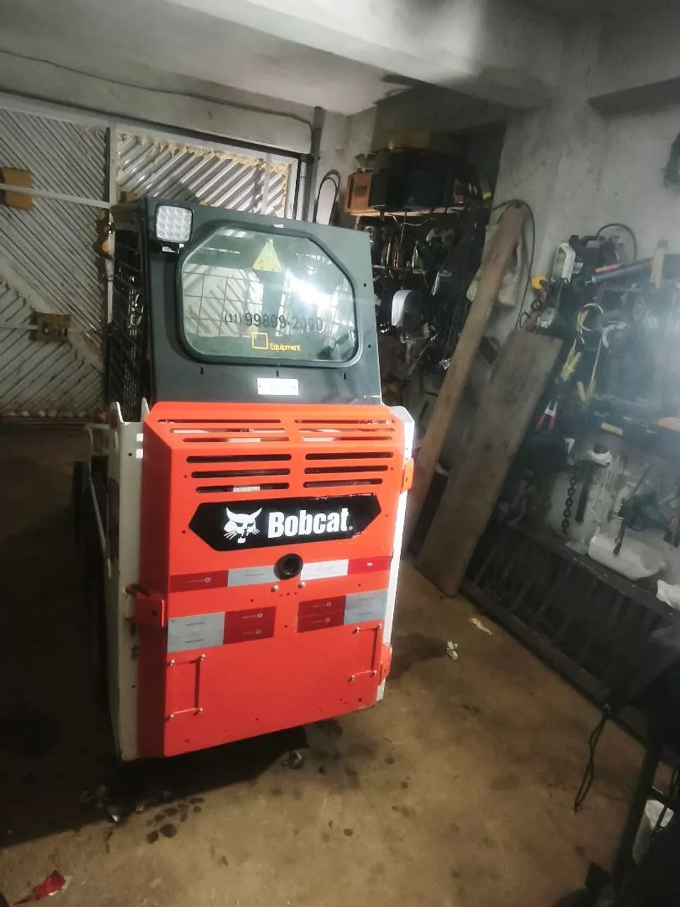 BOBCAT S70 LOCAÇAO a menor mini carregadeira - Foto 3