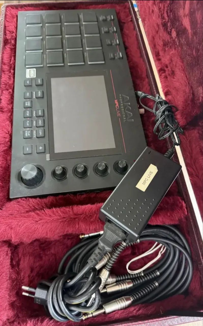 MPC LIVE com case - Foto 2