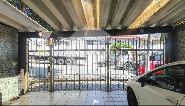 Sobrado em Parque São Lucas