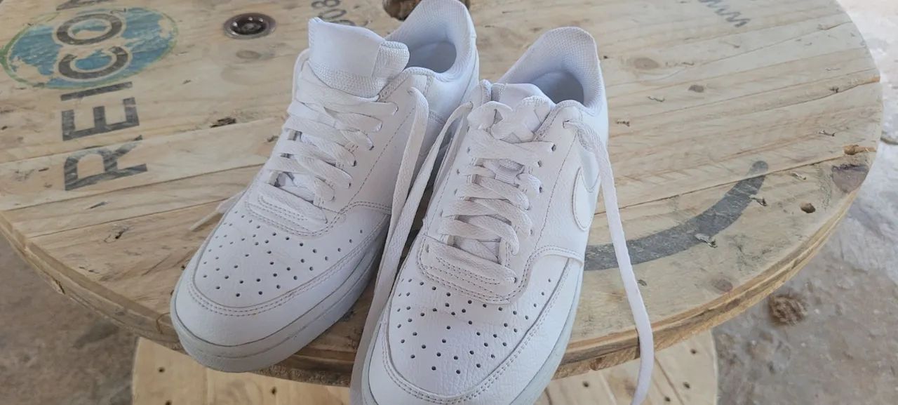 Nike Court Vision 