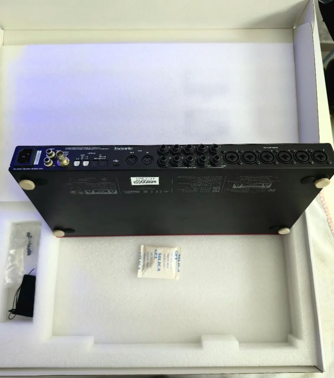 Focusrite Scarlett 18i20 (3ª Geração) - Interface de Áudio USB - Foto 4