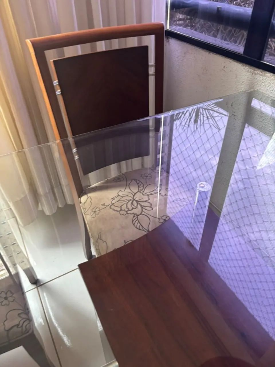 Mesa de Jantar de Blindex e Madeira - Foto 4