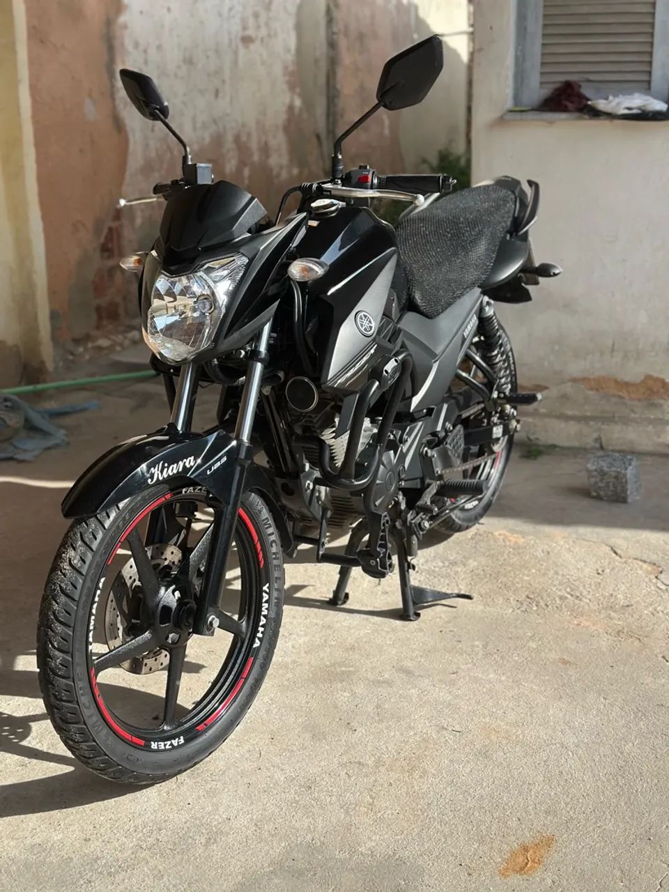 Fazer 150 unico dono 