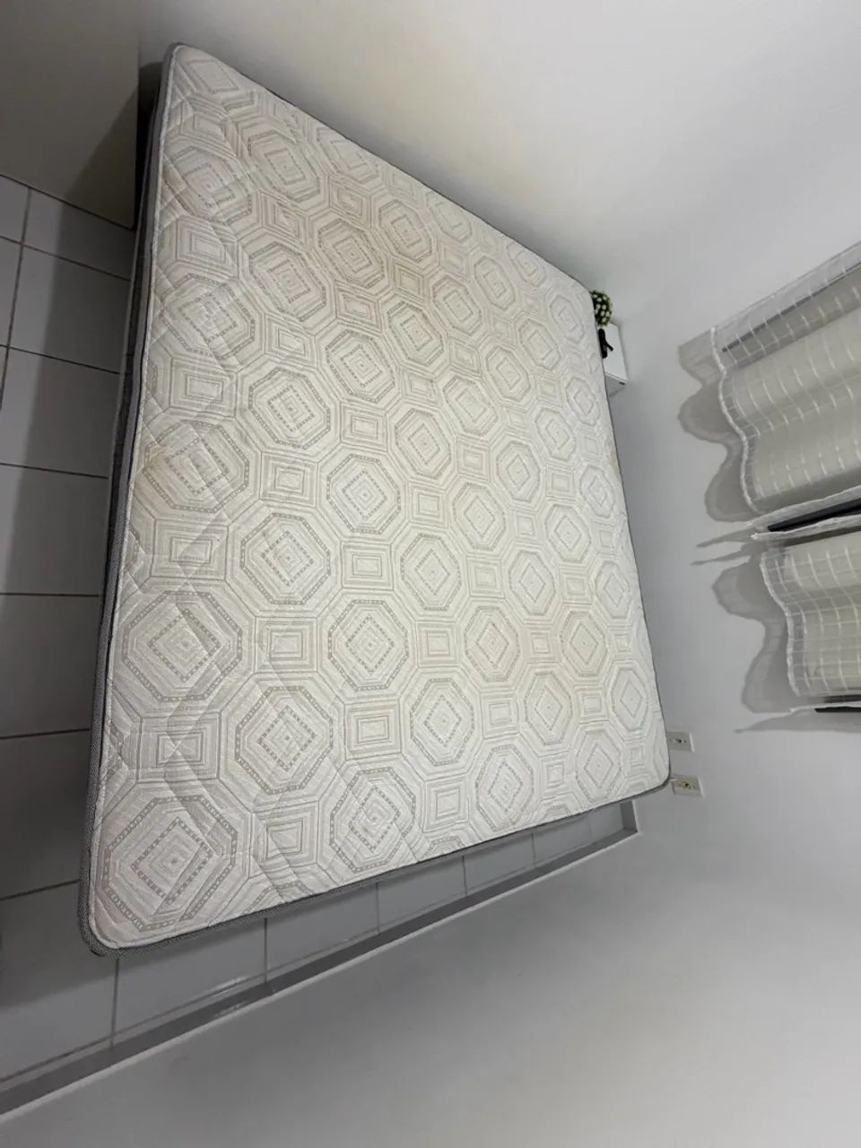 Cama Box Queen Size Molas Ensacadas