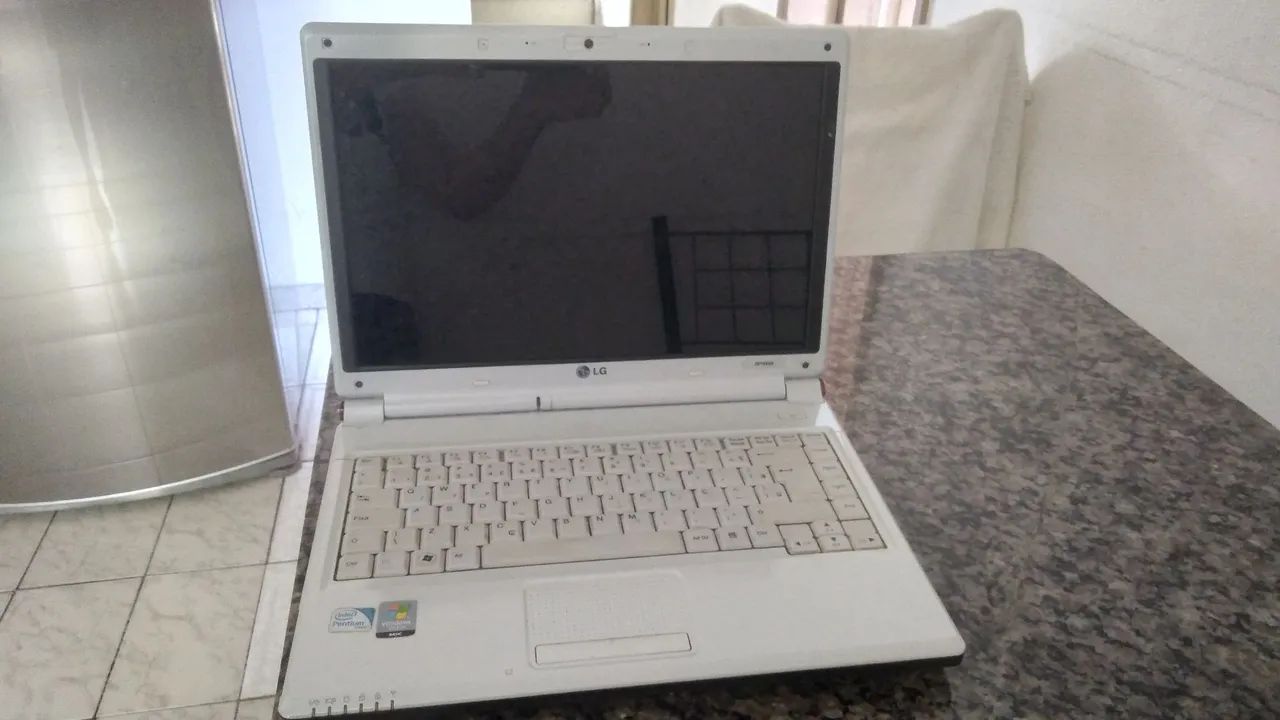 Notebook com defeito 