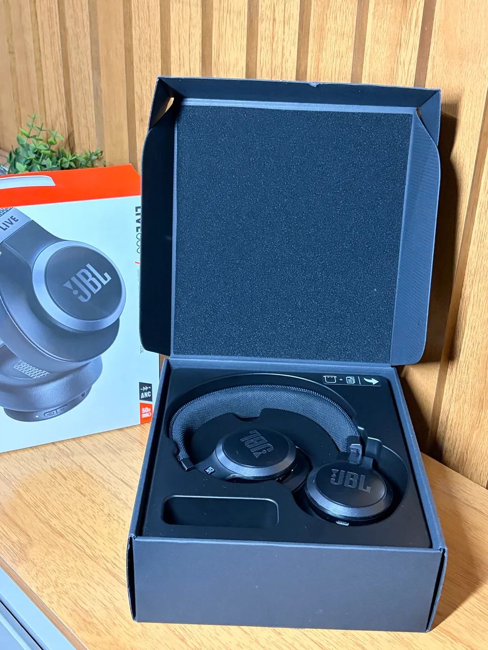 Fone JBL LIVE660-NC - Foto 4