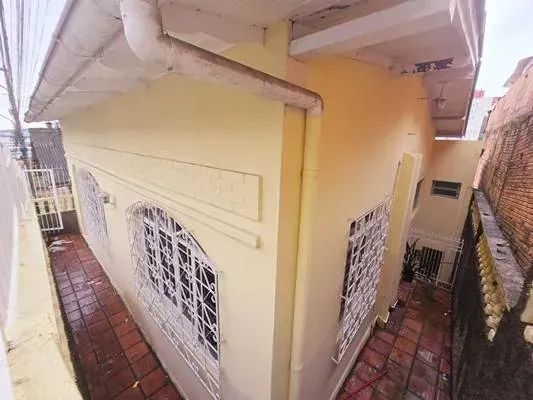 Casa na Rua Laura Caminha Meira, no Centro de Florianópolis - SC - Foto 3