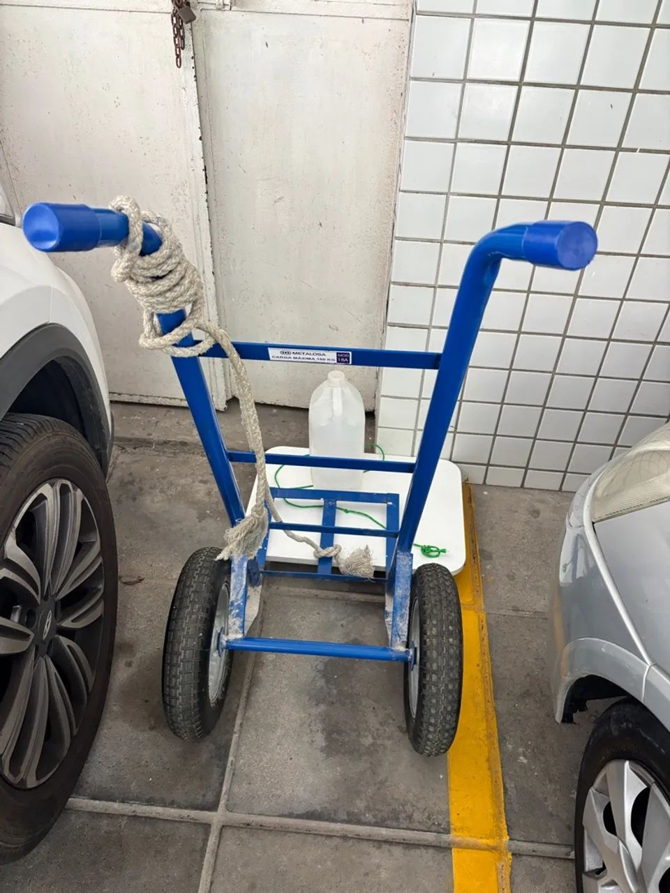 Carrinho de transporte de merc
