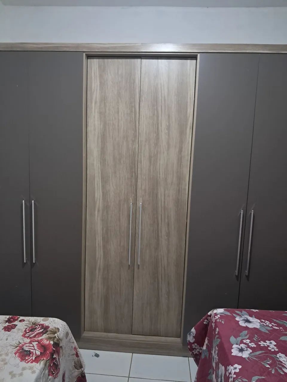 Guarda roupa 6 portas - Foto 2